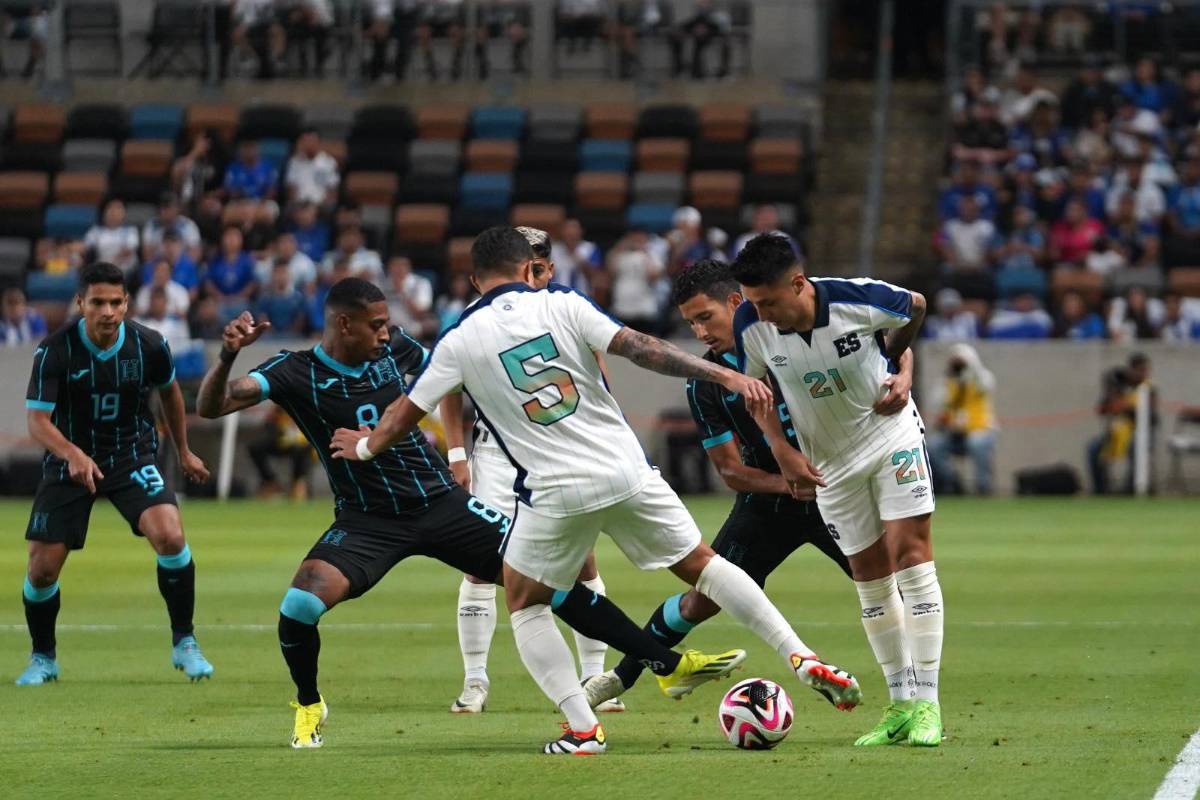 FOTOS: El principiante en la Selección de Honduras, los sacrificados y ambientazo en Houston con los salvadoreños