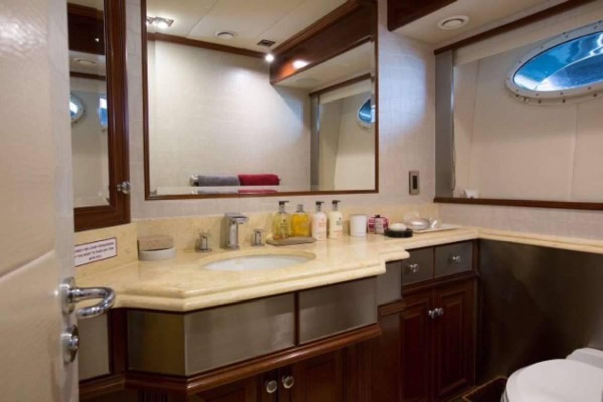 Fotos: ¿Por qué el yate de Cristiano Ronaldo es mejor que el de Messi?