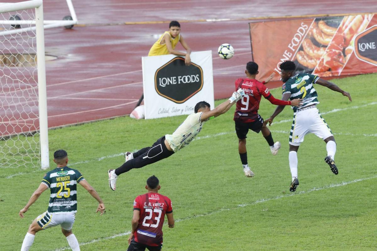 El futbolista que salió llorando de la final del Ascenso, afición de Juticalpa retumba y Lone FC saca ventaja en el Olímpico