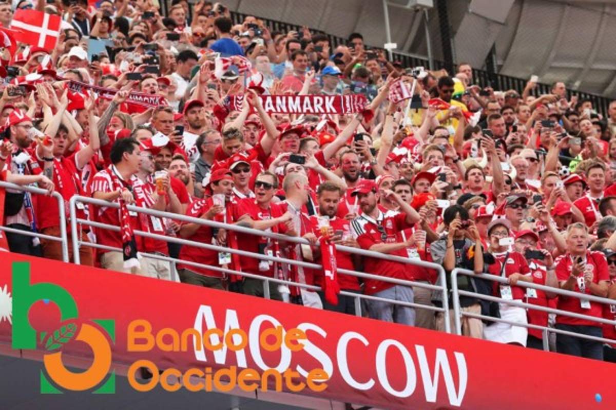 EL COLOR: Francia se adueña del grupo C y se instala en octavos con Dinamarca