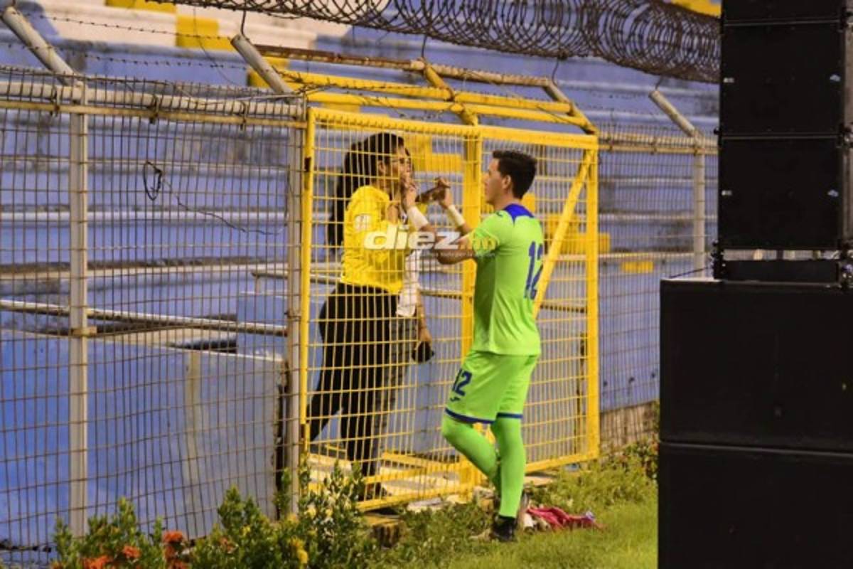 NO VISTE EN TV: Chicas lindas, festejo de Honduras y la tristeza nicaragüense  