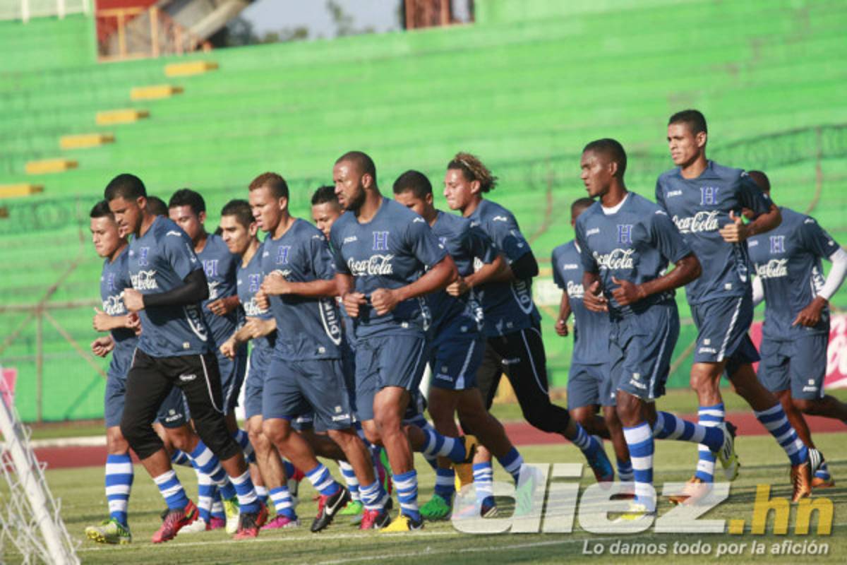 Honduras entrenó con casi toda su artillería