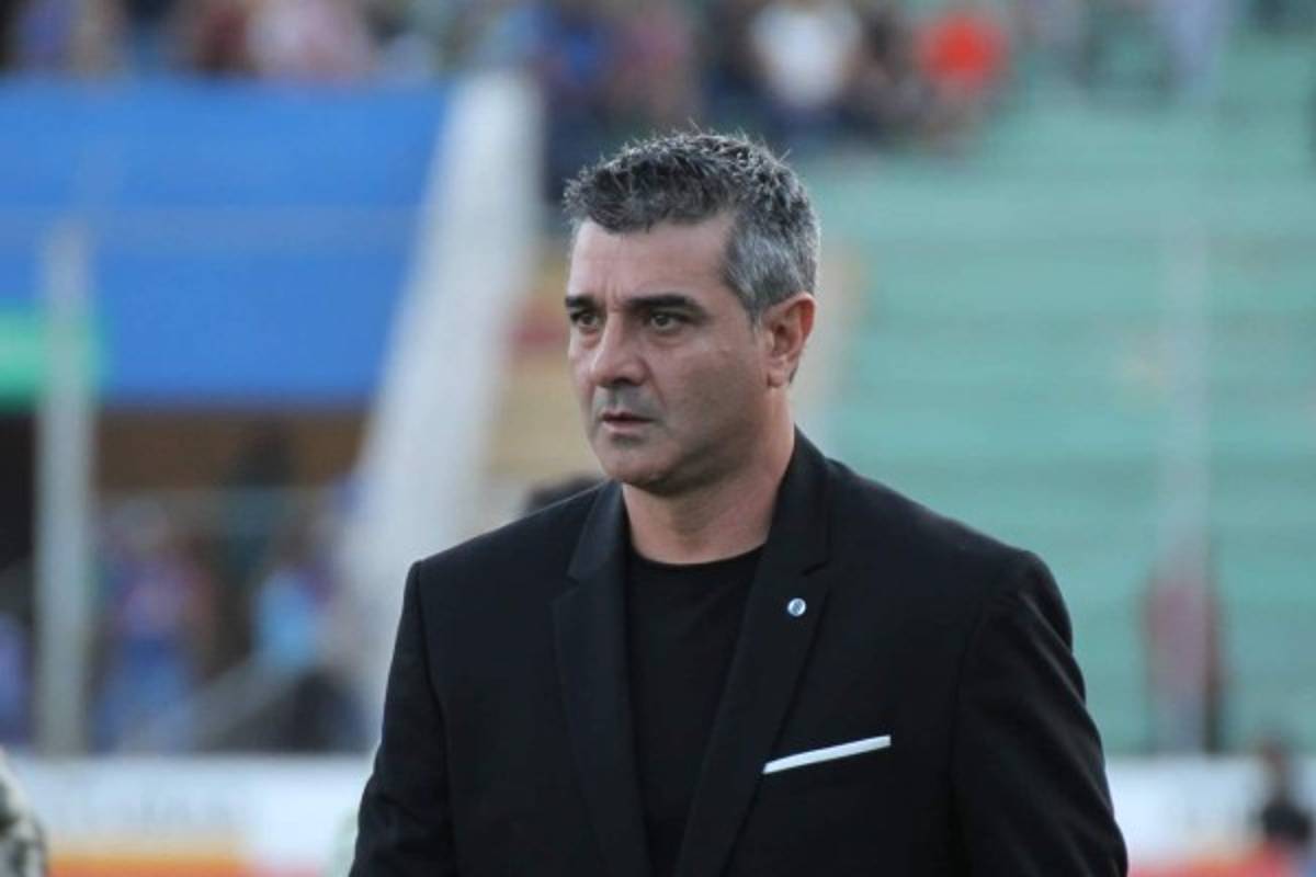 El 11 titular: Diego Vázquez y Motagua quieren hundir al Olimpia de Pedro Troglio