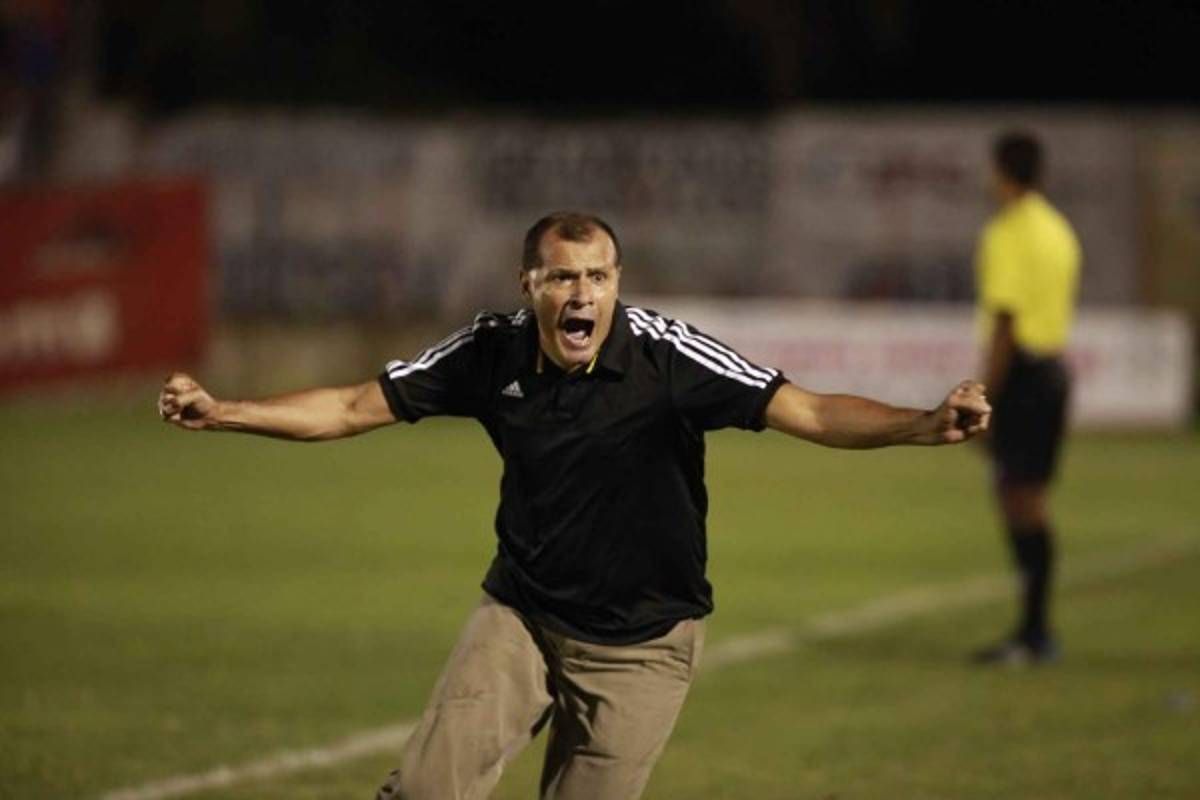 ¡BOMBAZOS! Los fichajes que se calientan en Honduras para el 2017