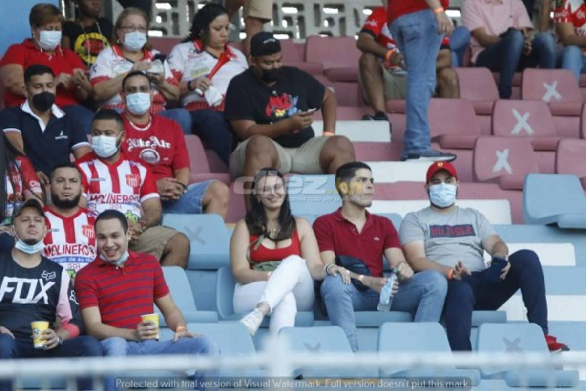 ¡No se vio en TV! El enorme beso de Chavasco; la belleza que eclipsó La Ceiba y la furia de Jorge Cardona