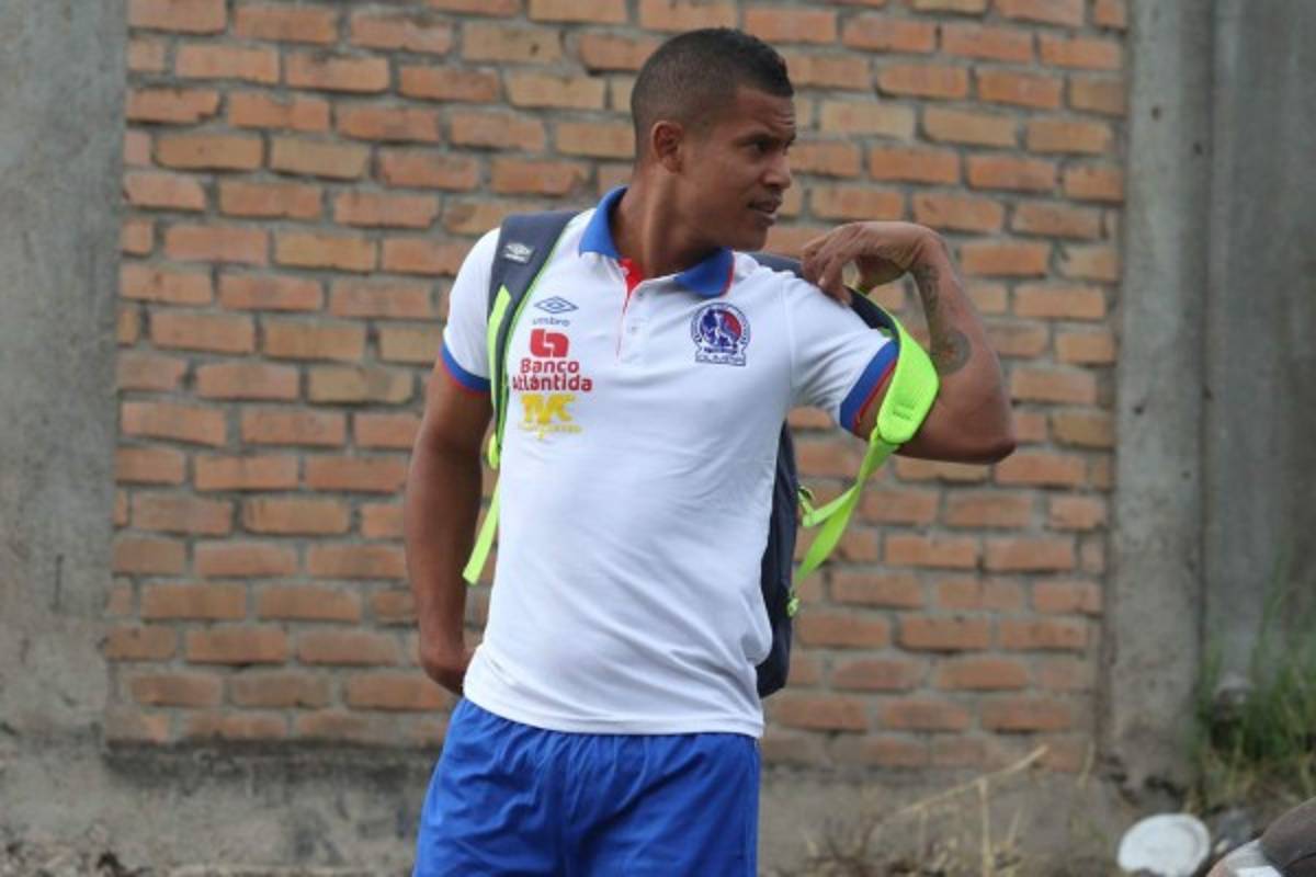 Futbolistas hondureños que iniciaron 2019 en incertidumbre por su futuro