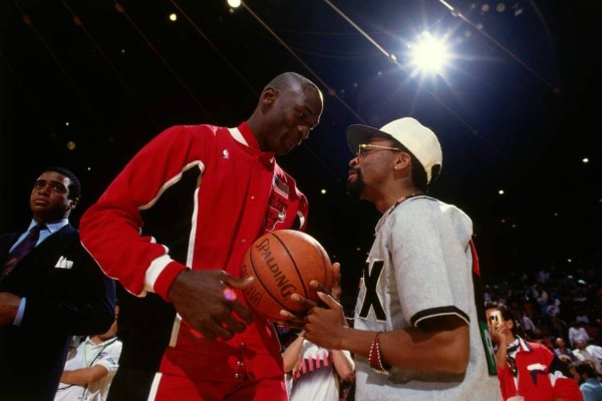 El contrato millonario que rechazaba Michael Jordan y que le cambió la vida gracias a su madre