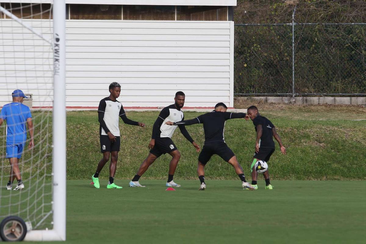 ¡Tremenda novedad en Olimpia! El León se prepara para enfrentar un nuevo clásico en la Liga Nacional de Honduras