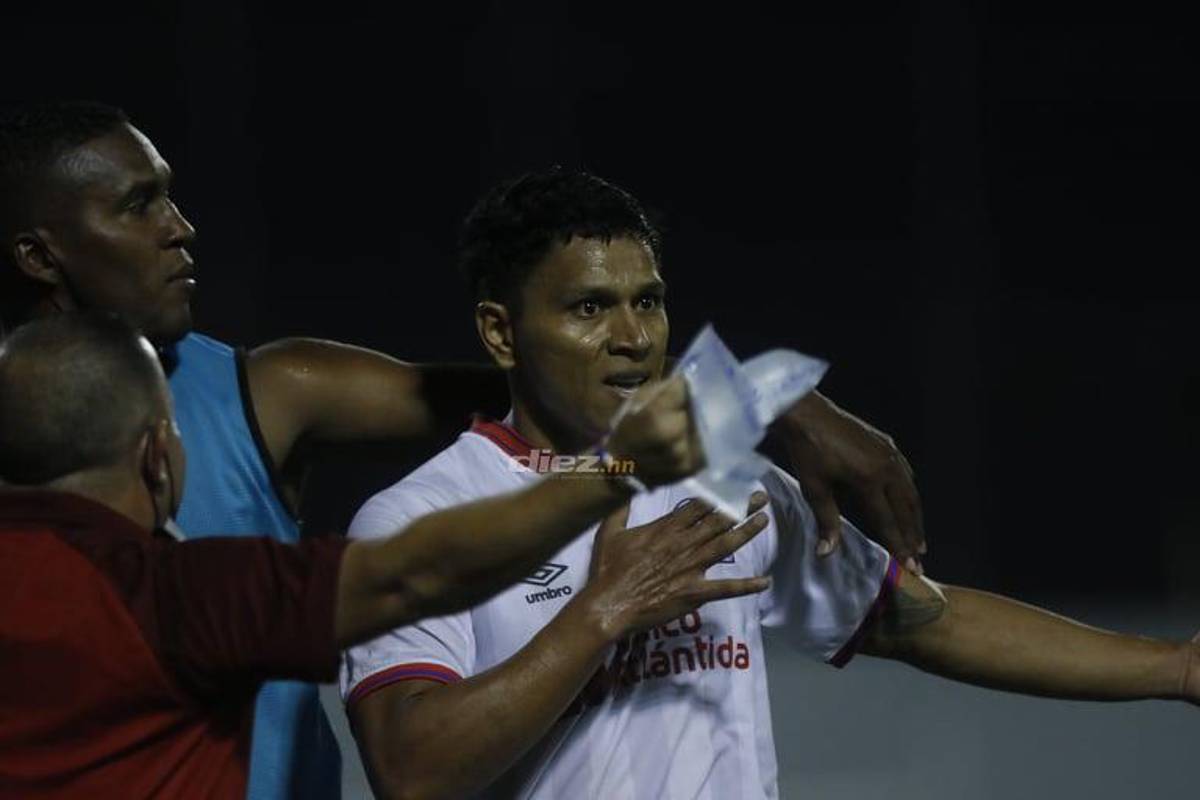 El cariñoso abrazo entre Lavallén y Diego Vázquez, Beckeles y su nueva víctima con sus besos y los eufóricos festejos de Moreira y Moya