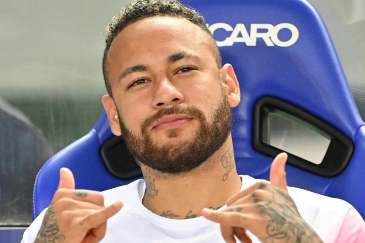 “Neymar me llamó y me pidió que guardara la 11 porque va a volver; esperamos su regreso”