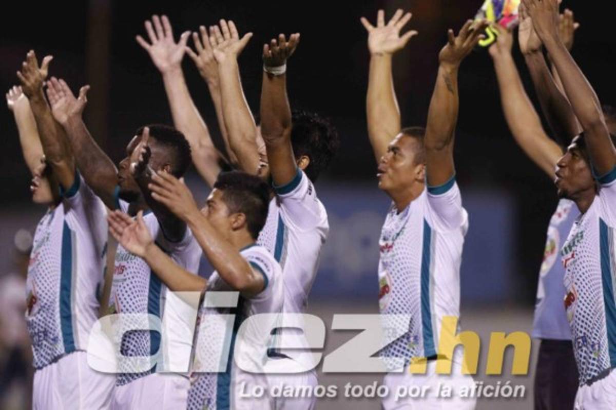 EN FOTOS: La inédita e increíble celebración de Platense y la amargura en Real España