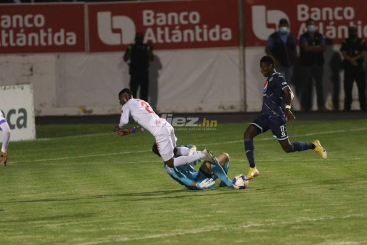 La cábala que no le funcionó a Diego, el inesperado 'pilotaje' incluido y la llegada de Troglio al Nacional