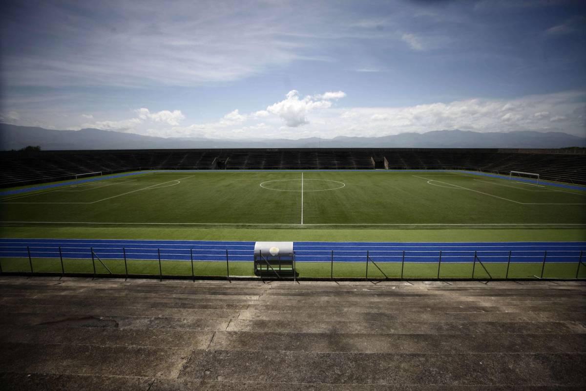 Fue un auténtico potrero, es el tercer estadio con mayor capacidad en Honduras y tendrá su anhelado debut en la primera división