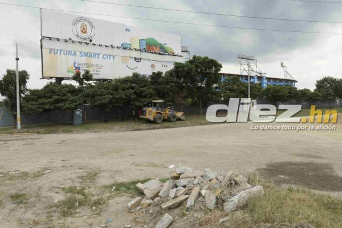 FOTOS: Así están las afueras del Olímpico previo al Real España-Olimpia