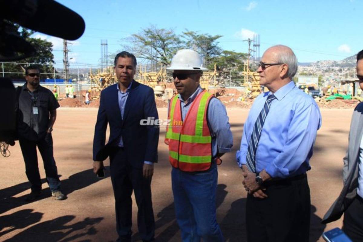 Fotos: Fenafuth supervisa el avance de las obras en el mini estadio del Birichiche