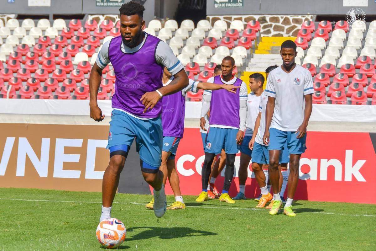 ¡Por otro triunfo histórico! Olimpia realiza reconocimiento del Estadio Jalisco a horas de la batalla ante Atlas por Champions Concacaf