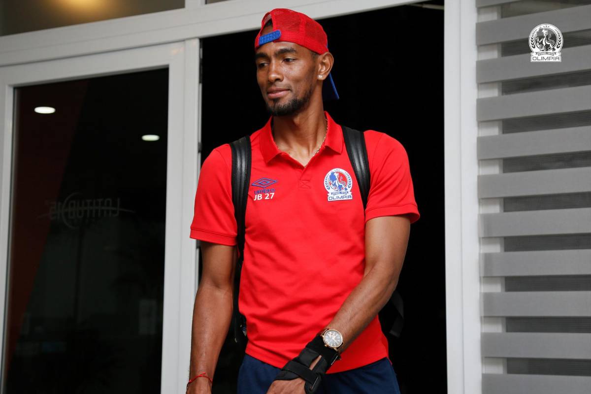 Fichajes: Nuevo legionario, Olimpia recibe duro golpe y Marathón apunta a la décima