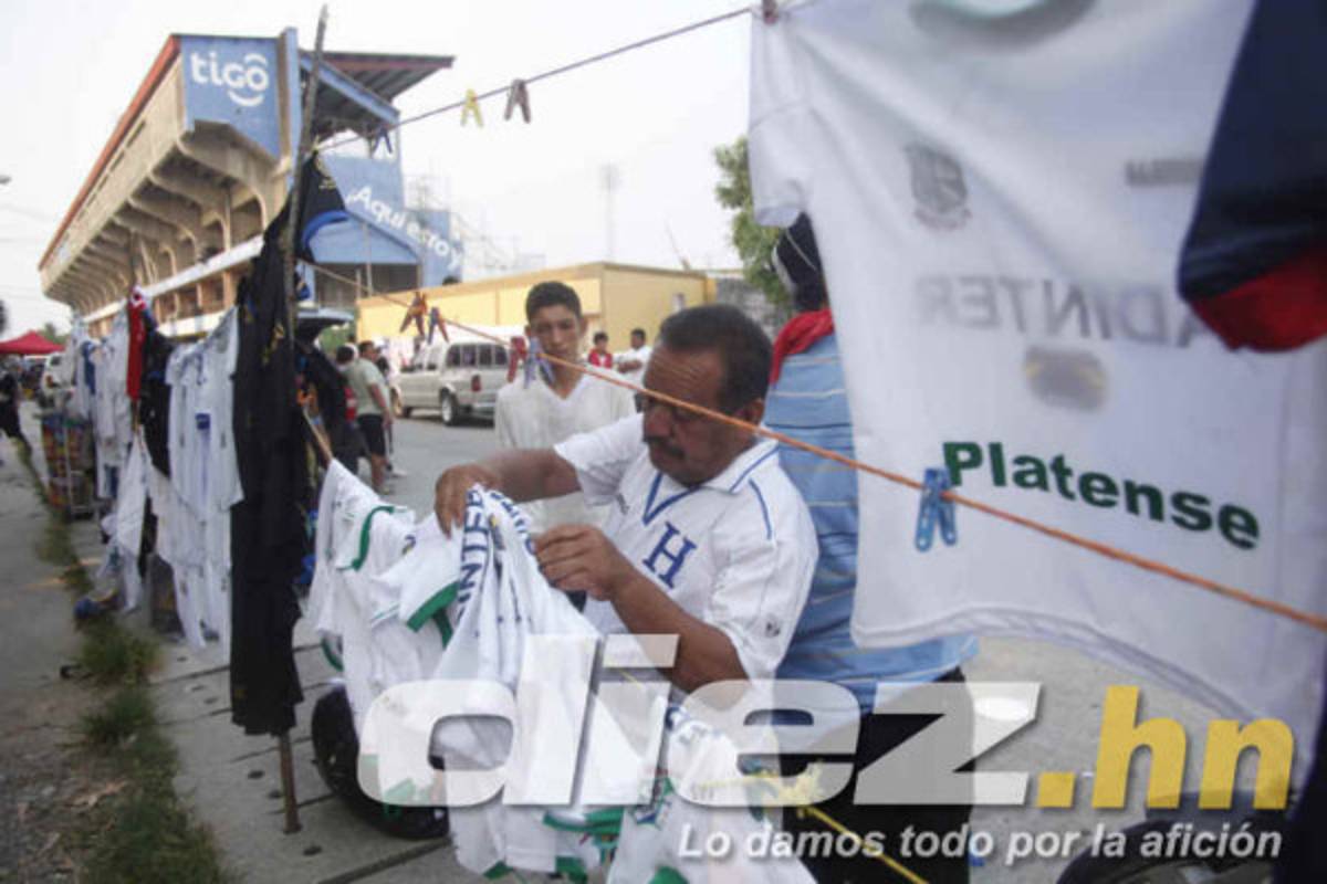 Fiesta en el Estadio Excélsior de Puerto Cortés