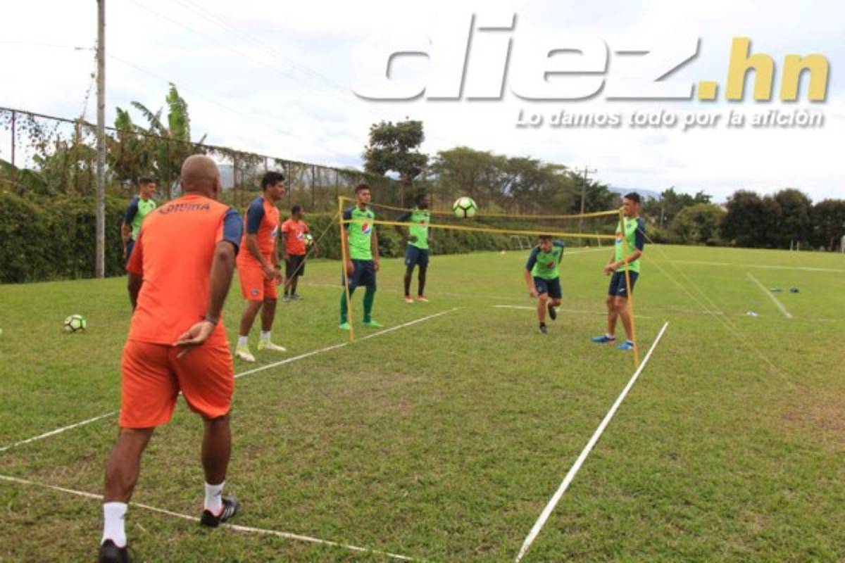 Pasó en Motagua: Charla de motivación y los duelos de los jugadores con sus técnicos