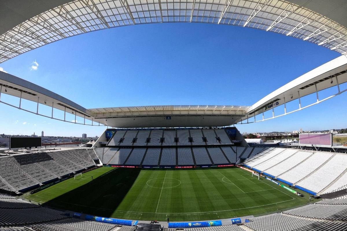El Estadio Nacional al estilo de Europa: Los recintos que tienen grama híbrida en el mundo