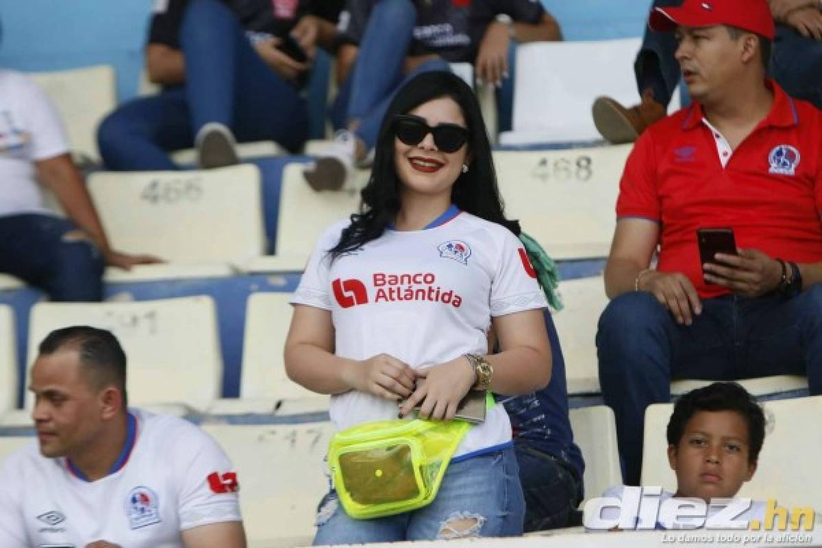 Las bellezas que adornan el estadio Nacional de Tegucigalpa en el Olimpia-Marathón