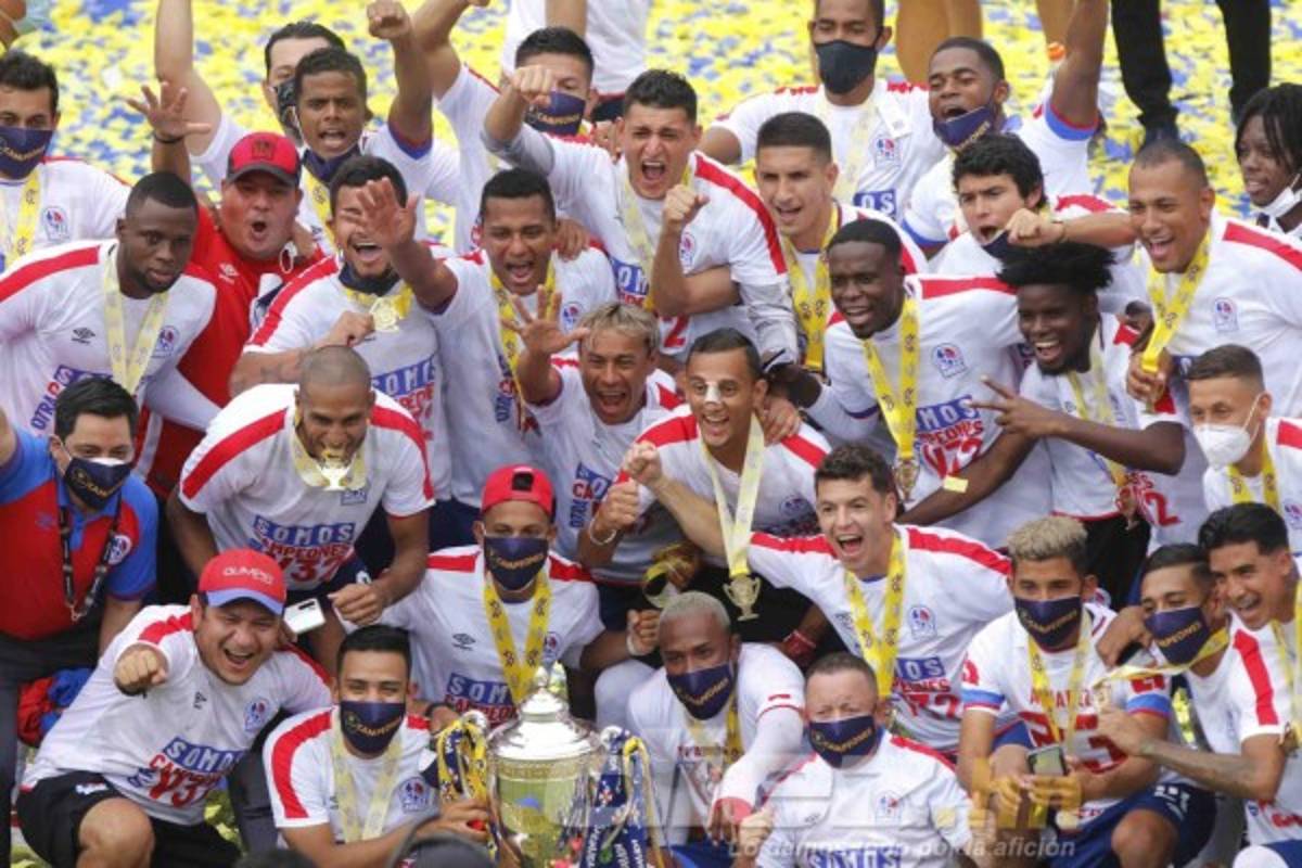El Yankel se pinta de blanco: así fue la locura del Olimpia luego de coronarse bicampeón en Honduras