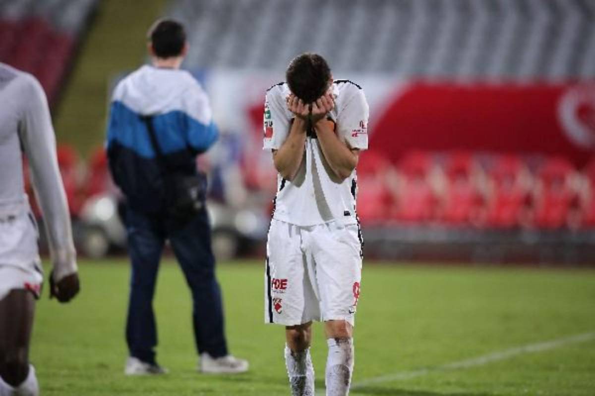 Terror, dolor y llanto en Rumania por muerte de Patrick Ekeng