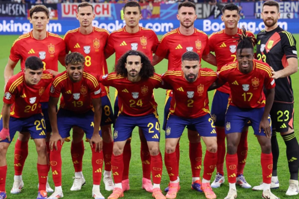 De la Fuente lo deja fuera del Mundial: el futbolista más utilizado por el DT de España y le comunica su decisión