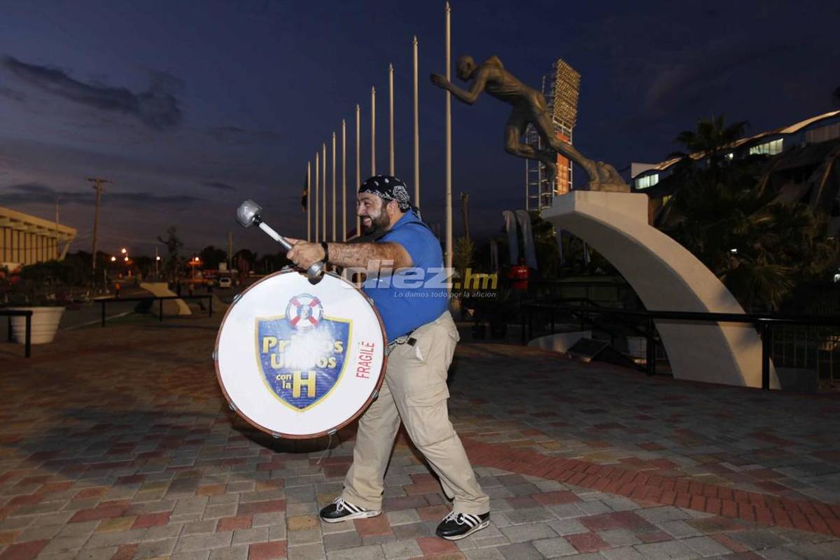 Luis Redondo, un brillante ingeniero, enemigo de la corrupción y ex jefe de la “barra catracha” que presidirá el Congreso Nacional de Honduras