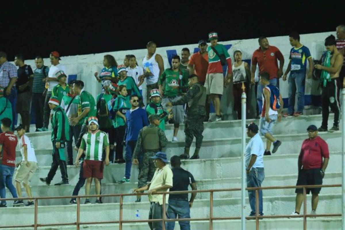 Juticalpa reprocha agresión de la barra del Marathón a sus aficionados y los declaran 'non grato'
