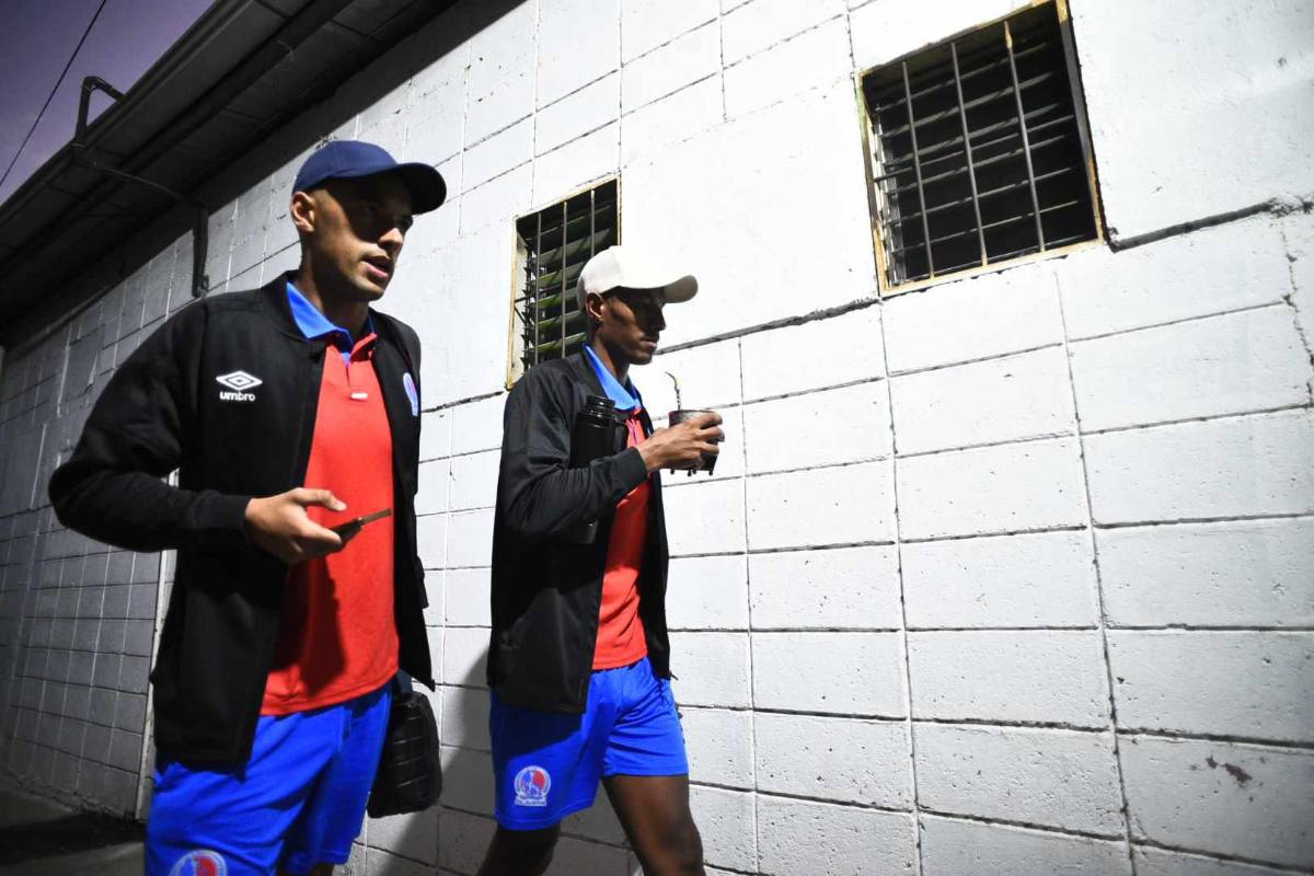 Olimpia presenta caras nuevas, el look llamativo en Real España y el gran ambiente previo al clásico en el Morazán