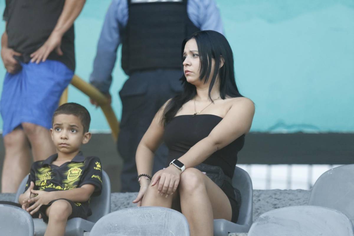 El clásico más lindo de Honduras: las bellas chicas que se engalanaron el Real España-Olimpia ¿Quién es la modelo?