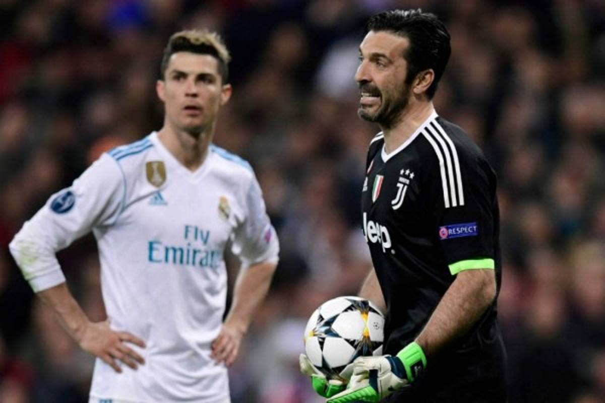 TOP: ¡Las 15 figuras del fútbol mundial que descendieron!