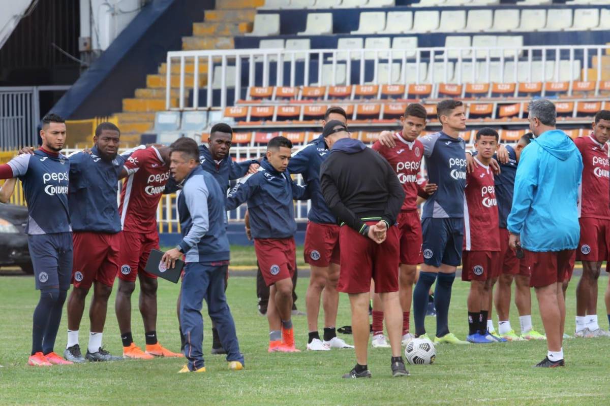 Fotos: Café, bromas, charla y chumpas para el frío; así cerró Motagua su preparación para la final ante Comunicaciones