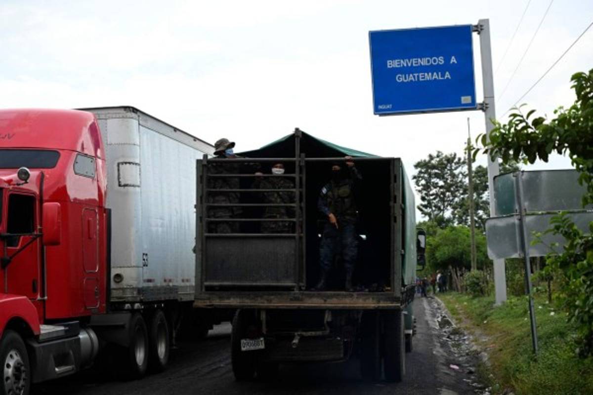 Parece guerra: Así arma Guatemala su frontera con Honduras para evitar entrada de inmigrantes