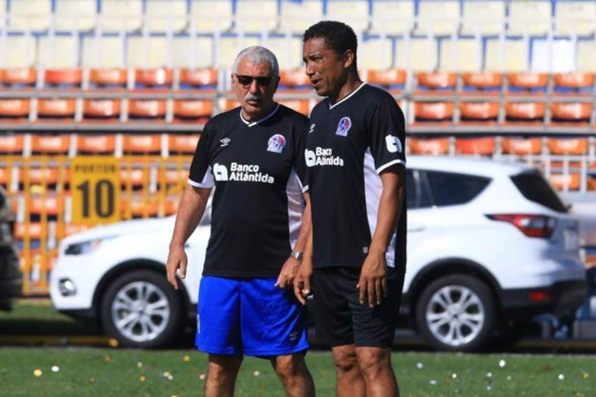 Los últimos héroes que le dieron un título a Platense en 2001