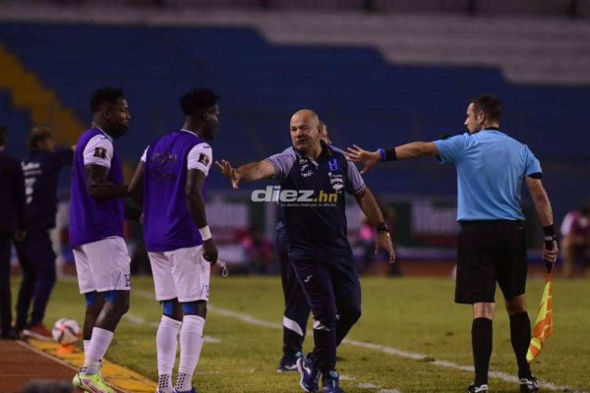 Las impactantes y desgarradoras fotos de los futbolistas de Honduras en el Olímpico y el júbilo de los panameños