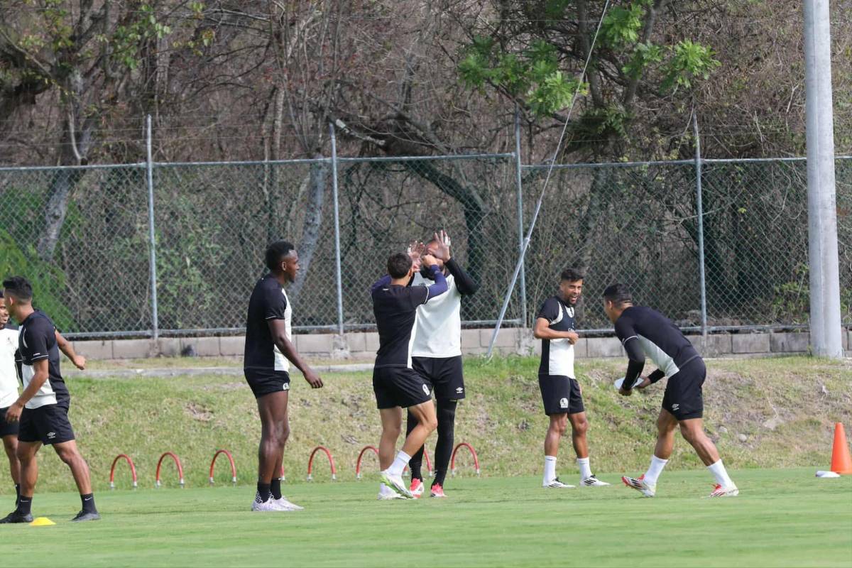 ¡Sorpresa! Olimpia incorpora a su nuevo fichaje para la próxima temporada y es seleccionado hondureño