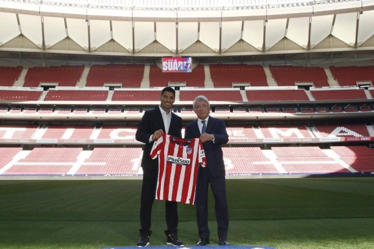 Así fue el primer día de Luis Suárez en el Atlético de Madrid: Felicidad total, su dorsal oficial y su presentación