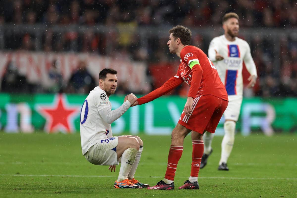 La provocación de Muller a Messi con Cristiano Ronaldo tras eliminar al PSG: “Con Leo siempre va bien, él otro era problema”