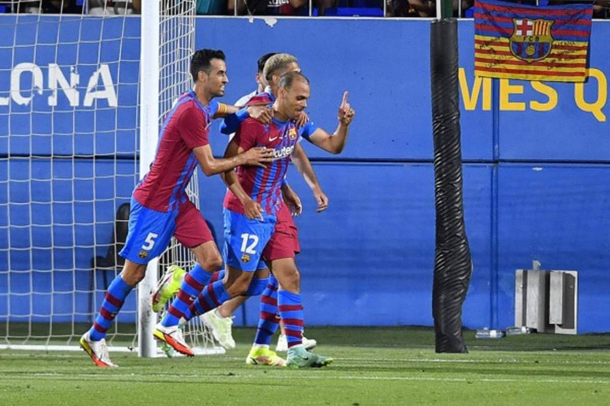 Abandona la premiación del Barcelona tras ser abucheado, los gestos de Cristiano y así fue captada Shakira