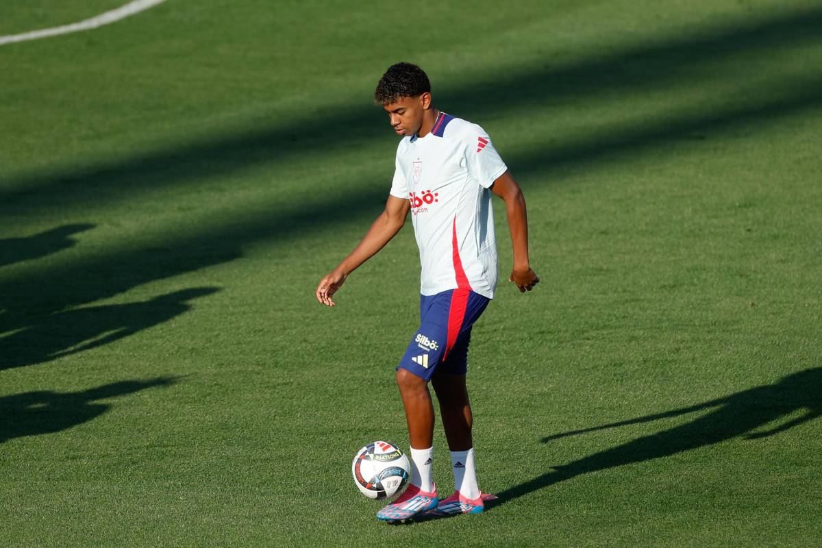 Lamine Yamal ‘aparece jugando’ con el Real Betis: “Debido a la situación económica hemos tenido que venderlo”