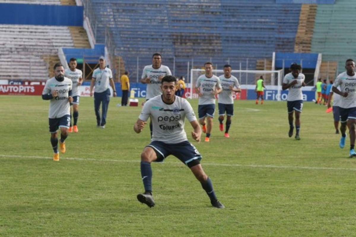 ¡En el olvido! Así de deterioradas se encuentran las graderías del estadio Nacional