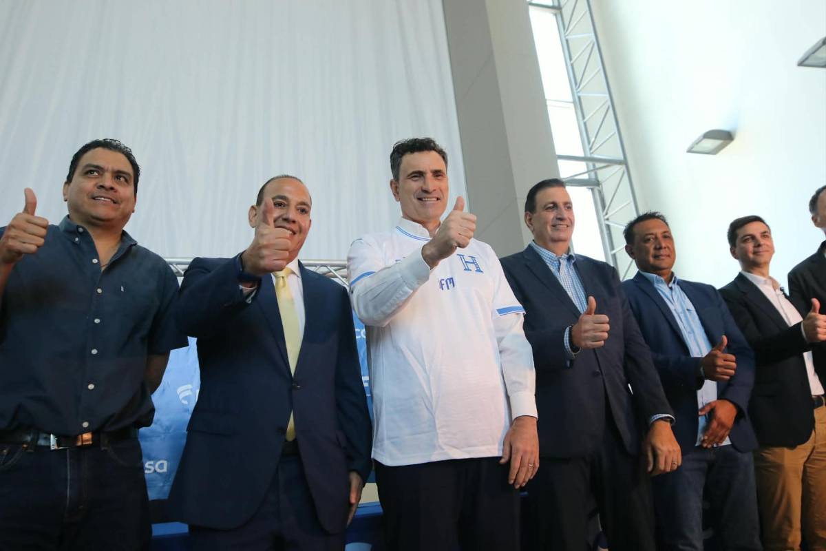 Keyrol Figueroa, vinculado con campeón de Champions; Elis cerca de volver a la MLS y el último fichaje de la Liga Nacional