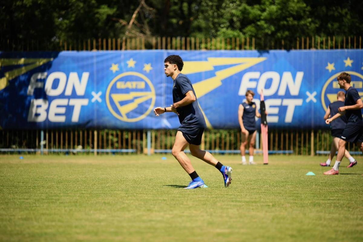 Erick Puerto quiere conquistar Europa; así fue su primer entrenamiento en Bielorrusia