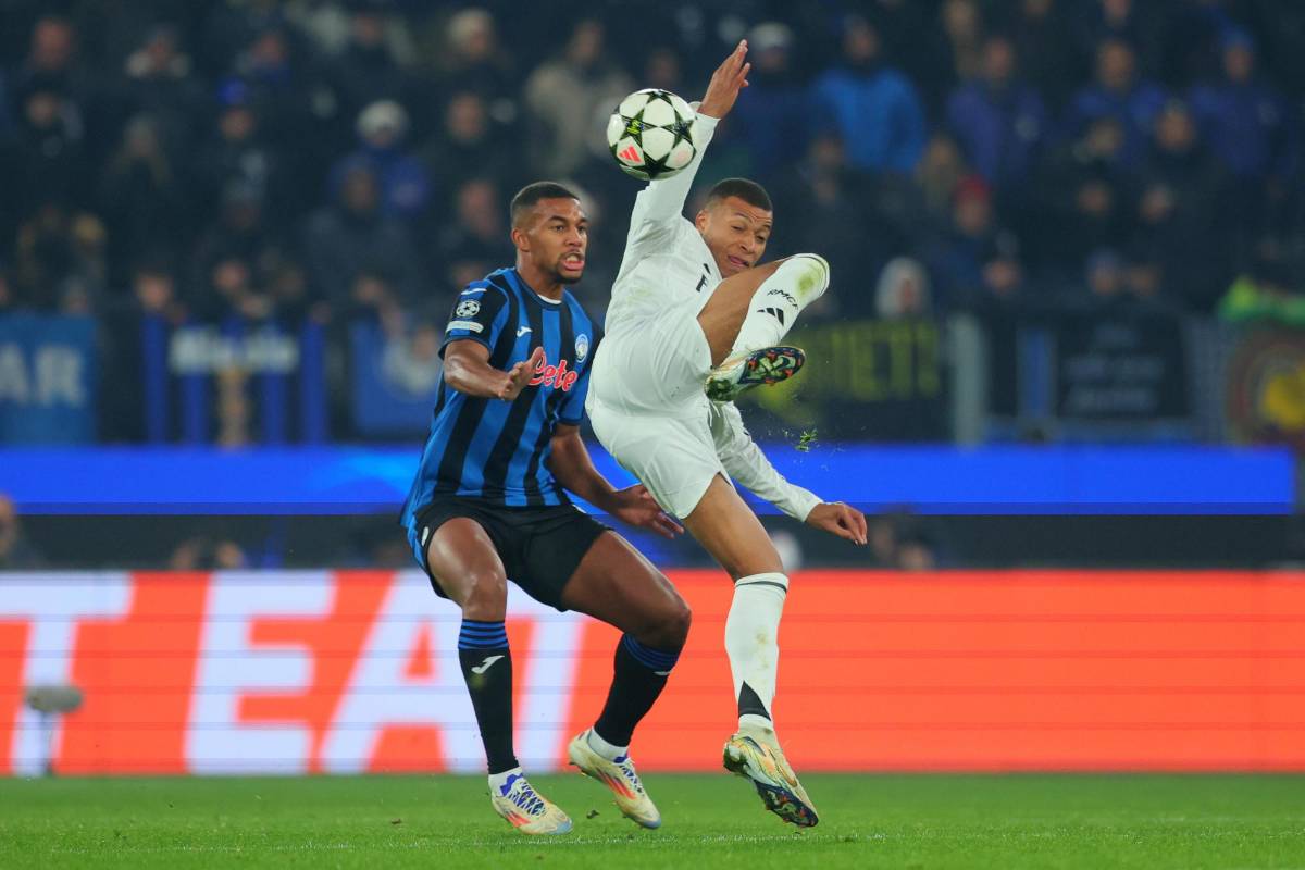 No se vio en TV: Real Madrid pierde a Mbappé, curiosa celebración de Vinicius y visita especial en Champions League