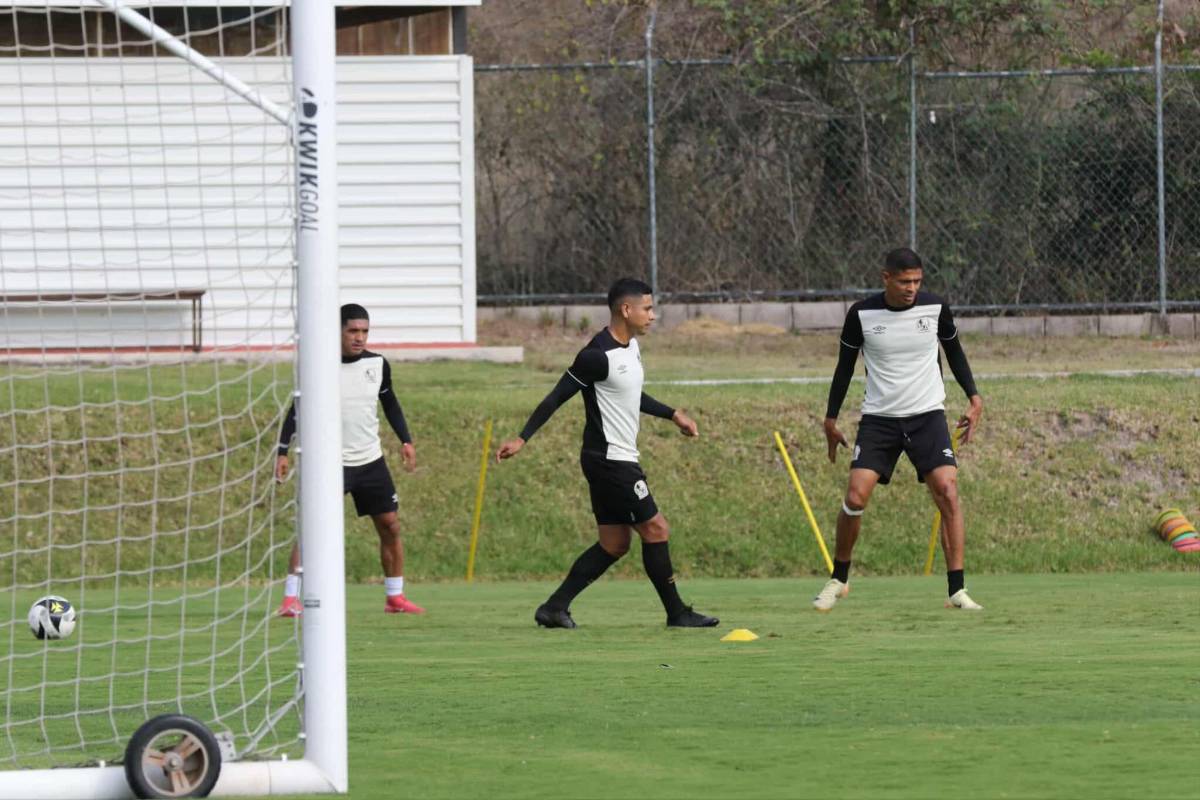 ¡Sorpresa! Olimpia incorpora a su nuevo fichaje para la próxima temporada y es seleccionado hondureño