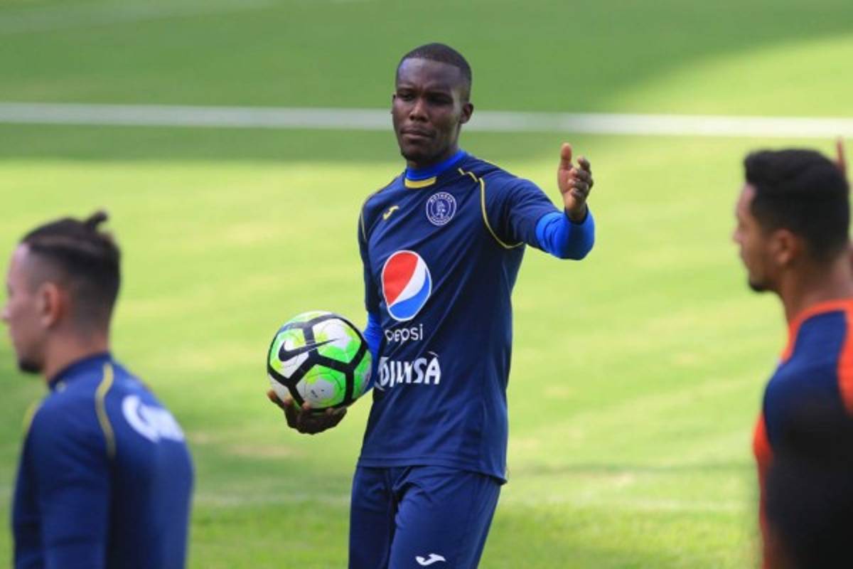 ¡Con todo! El once que mandaría Diego Vázquez en la final ante Olimpia