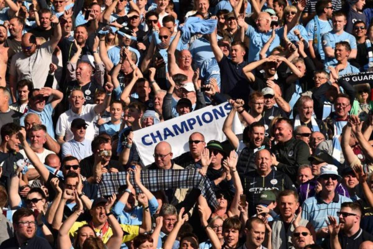 Las increíbles imágenes que dejó el festejo del Manchester City en la Premier League