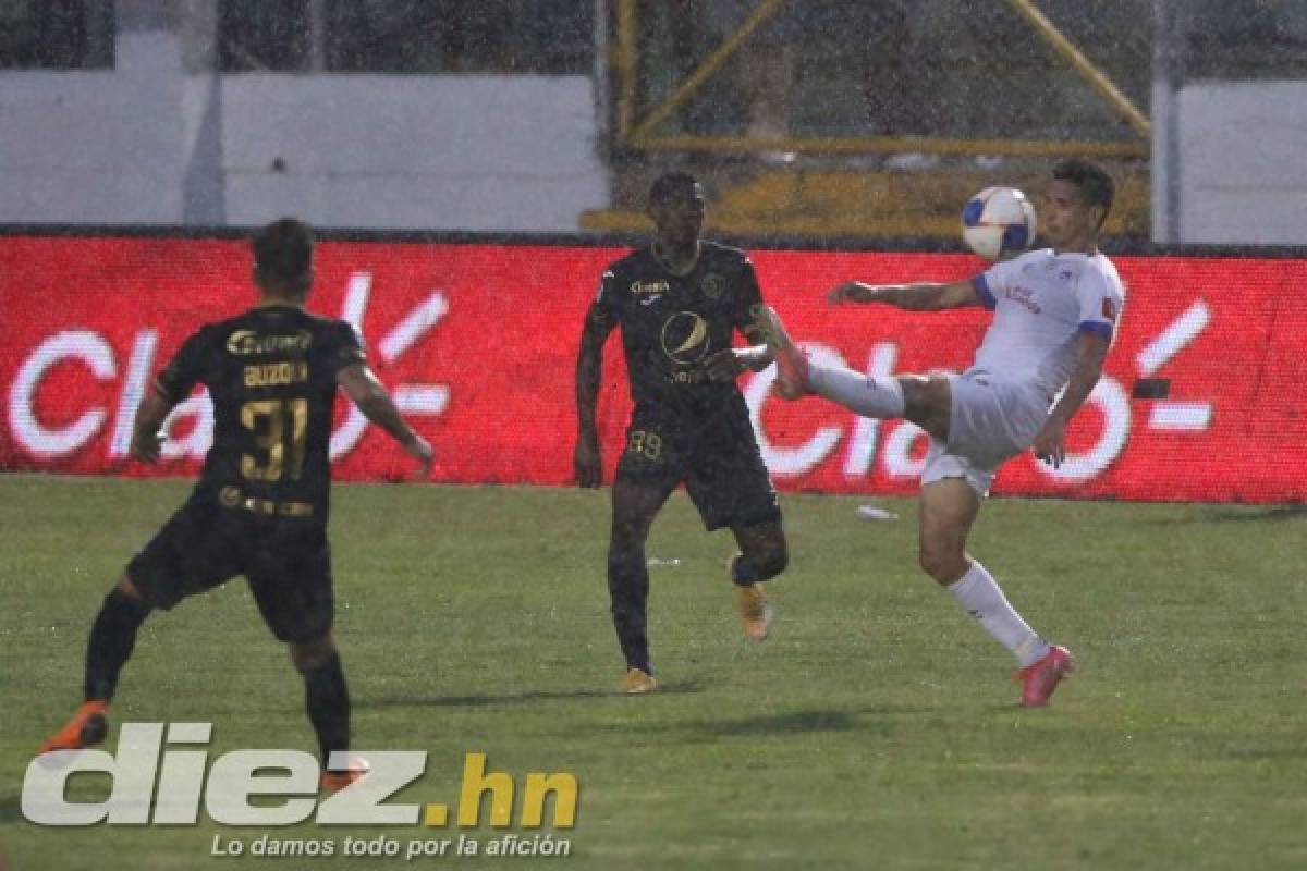 El clásico en imágenes: El festejo de Diego Vázquez y su 'look', Troglio sufrió y la furia de Félix